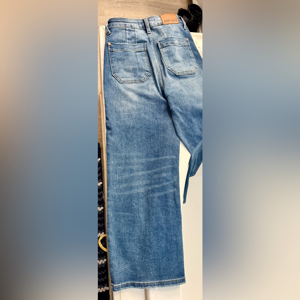 Judy Blue Light Blue Ankle & Cropped Jeans